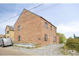 Gerenoveerde energiezuinige woning in het landelijke Budingen