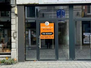 Commerciële eigendom te koop in Halle
