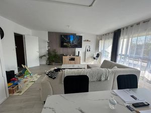 Appartement à vendre 4 pièces 98 m² - Montbéliard (25) - 67 000€