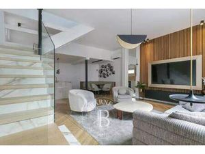 Maison à vendre 5 Pièces 98 m2 Courbevoie - 830 000 €