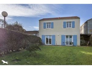 Vente maison 4 pièces 79 m² Port-des-Barques (17730)