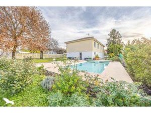 Vente maison 6 pièces 138 m² Surgères (17700)