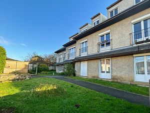 Vente appartement 3 pièces  52.00m²  Triel