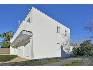 Achat : Immeuble (30230)