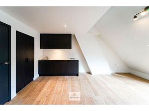 Woonst met mezzanine te huur vlakbij Gent centrum