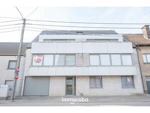 Modern appartement met garage te Waregem