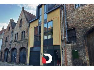 Gezellig appartement met 2 slaapkamers en terras in hartje Brugge