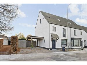 Huis te koop in Deerlijk met 4 slaapkamers