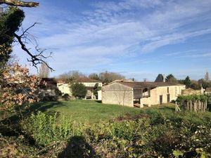 Vente terrain Vertheuil (33180)