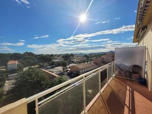 Argeles Proche Centre Plage - A Vendre T2 Terrasse Cave Pkg