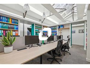 A LOUER  Bureaux indépendants à louer au pied du RER B