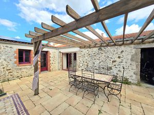 Achat Maison 7 pièces 203m² LE LOROUX BOTTEREAU 44430