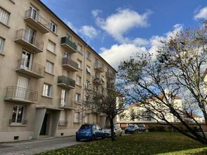 Dijon - Bourroches / T3 avec balcon  cave et grenier
