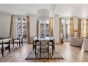 Location Appartement de luxe Paris 7 5 Pièces 162.55 m² <meta name="description" content="