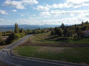 Terrain constructible viabilisé à vendre