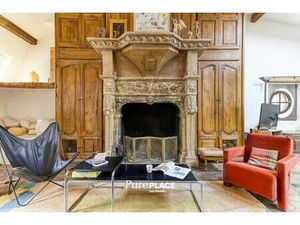 Loft atypique  dernier étage  proche Odéon  84 m² au sol