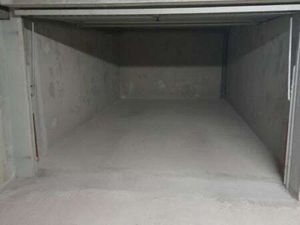 Vente Garage et parking à Auray (56400) : à vendre / Auray