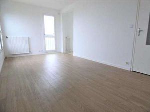 Location Appartement 2 pièces à Angers (49000) : à louer 2 pièces / 45m² Angers