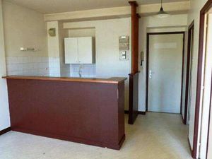 Location Appartement 2 pièces à Angers Centre (49000) : à louer 2 pièces / 33m² Angers Cen