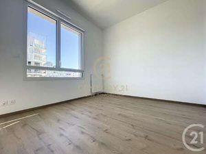 Location Appartement 2 pièces à Rennes (35000) : à louer 2 pièces / 40m² Rennes