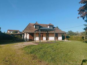 Vente maison 7 pièces 158 m² Charlieu (42190)