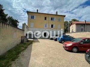 Immeuble en Mono Propriété -