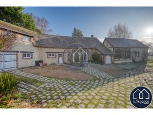 Vente maison 190 m² à Nogent-le-Roi (28210)  435 000 €