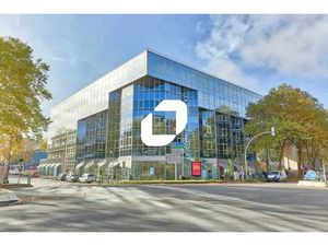 A VENDRE  Proximité du tribunal