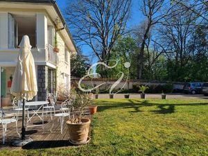 Vente Tassin La Demi Lune 69160 - Le Bourg  Au Calme  Maison 60'S De Caractere 240M2 7...