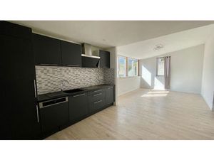 Location appartement 2 pièces 51 m² à Crolles (38920)