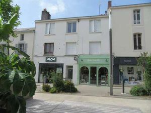 Location Appartement 3 pièces Meublé à La Roche-sur-Yon (85000) : à louer 3 pièces Meublé 