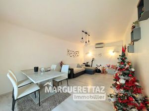 Maison de village mitoyenne - St Jeoire 115m² / garage / pas d'exterieur