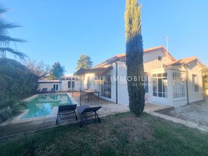 Maison 6pièce(s) 4chambre(s) 151 m² Castries (34160)