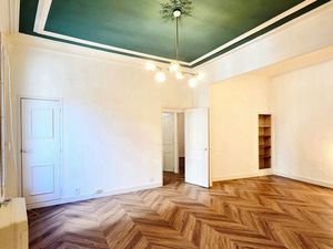 P3 Haussmannien rénové - Quartier Préfecture Nîmes