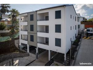 ETANG-SALE - Appartement T4