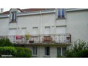 Double GARAGE dans la longueur