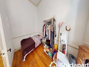 Chambre 1 pièce 60 m²