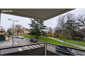 Appartement 2 pièces 42 m² à Rillieux Village