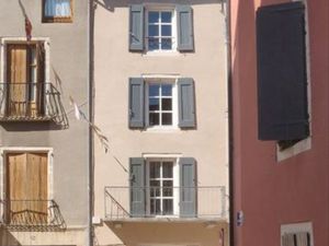 Maison de ville agréable et lumineuse T2/3