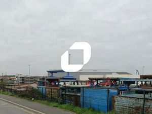 Terrain 13 145 m² Bassens