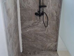 Location nue secteur vert pre