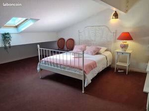 Grande Chambre meublée de 19 m2 à 25mn de Bordeaux St Jean