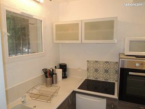 Particulier loue joli T2 centre de Gréoux