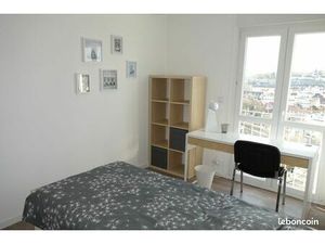 Belle chambre dans appartement Saint Ouen l'Aumône proche gare