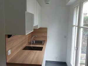 Studio a louer pres gare versailles rive droite