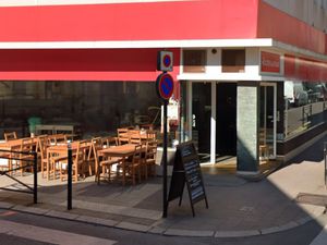 Exclusivité local commercial en centre ville possibilité res