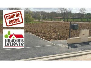 Terrain à bâtir de 432 m² à DANNEMOIS (91)