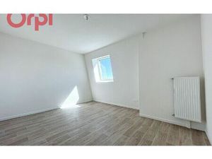 Location appartement  m² T-2 à Sierentz  510 €