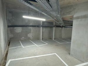 Parking moto / box stockage