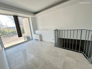 Local professionnel 3 bureaux